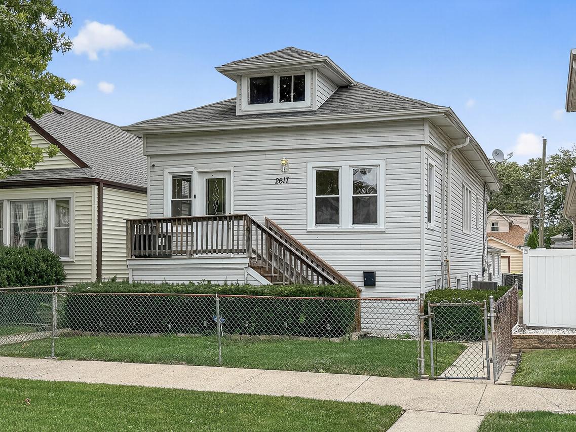 2617 Budd St., River Grove, IL 60171
