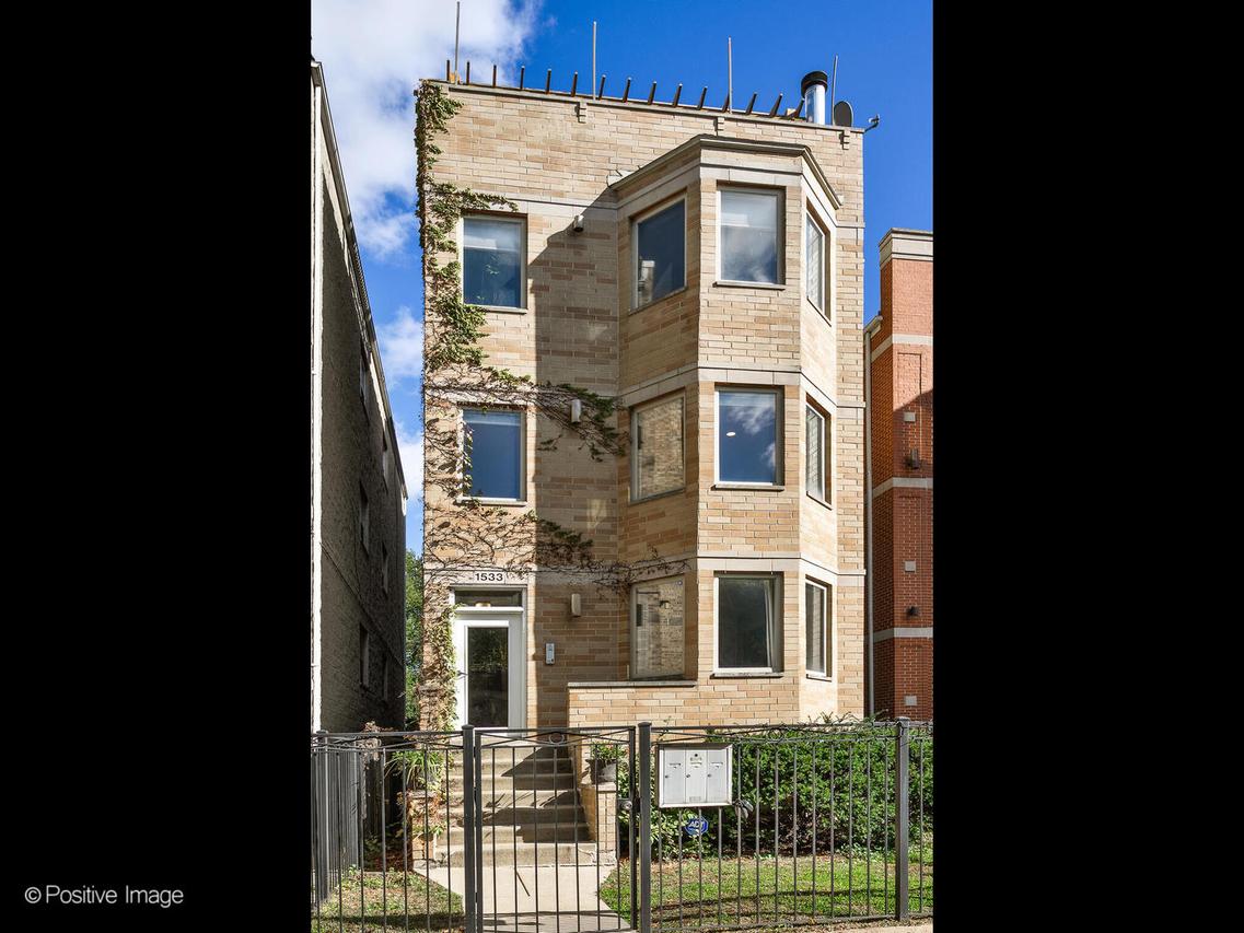 1533 N Campbell Ave. #2, Chicago, IL 60622