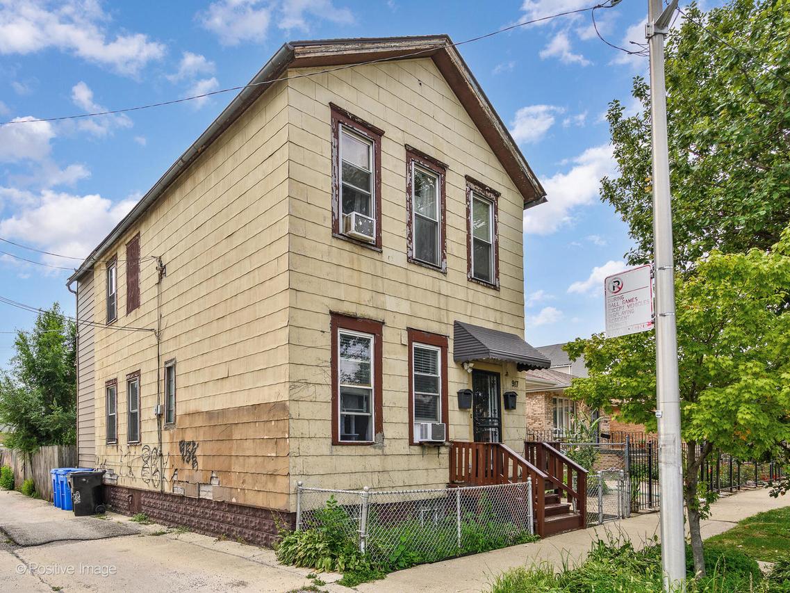 917 W 34th Pl., Chicago, IL 60608