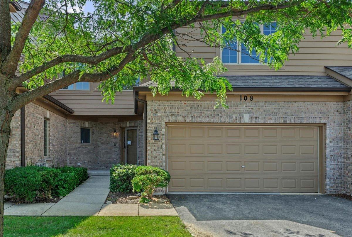108 Santa Fe Ln., Willow Springs, IL 60480
