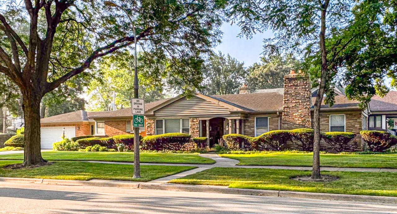 755 Franklin Ave., River Forest, IL 60305