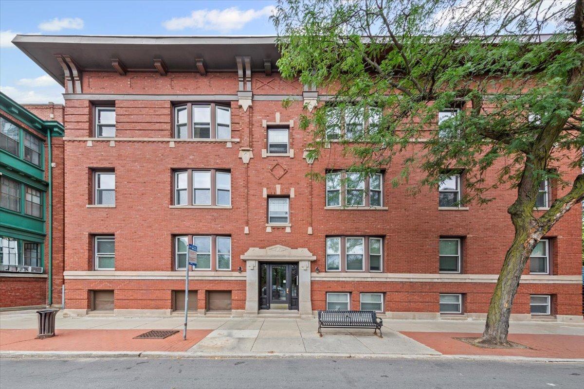 4148 N Clarendon Ave. #102, Chicago, IL 60613