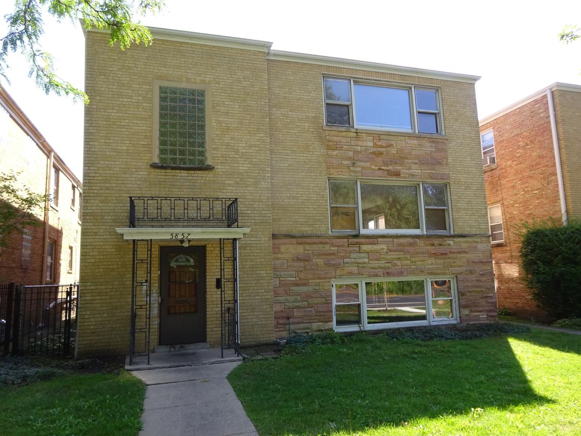 5857 N Cicero Ave., Chicago, IL 60646