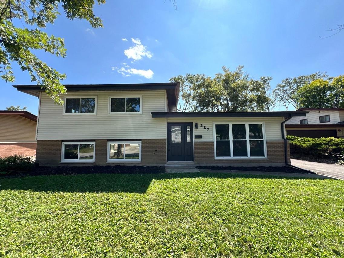 227 Kentucky St., Park Forest, IL 60466