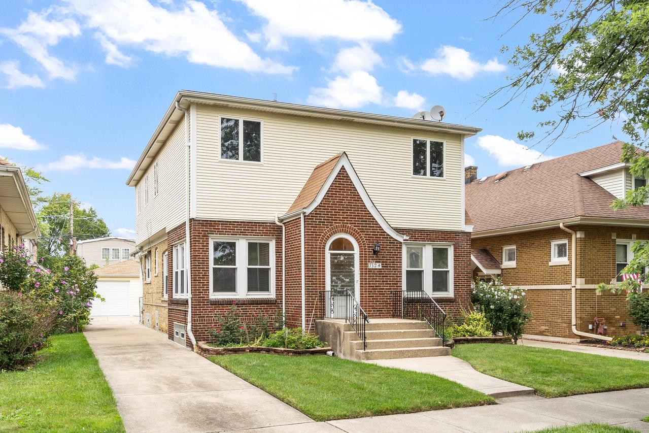 7324 W Lunt Ave., Chicago, IL 60631