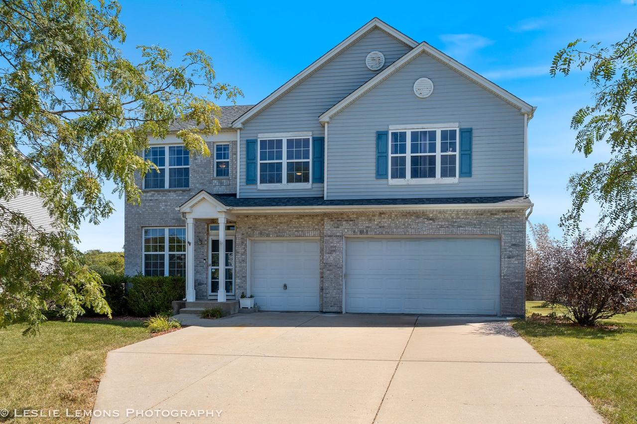246 Prairie Ridge Dr., Minooka, IL 60447