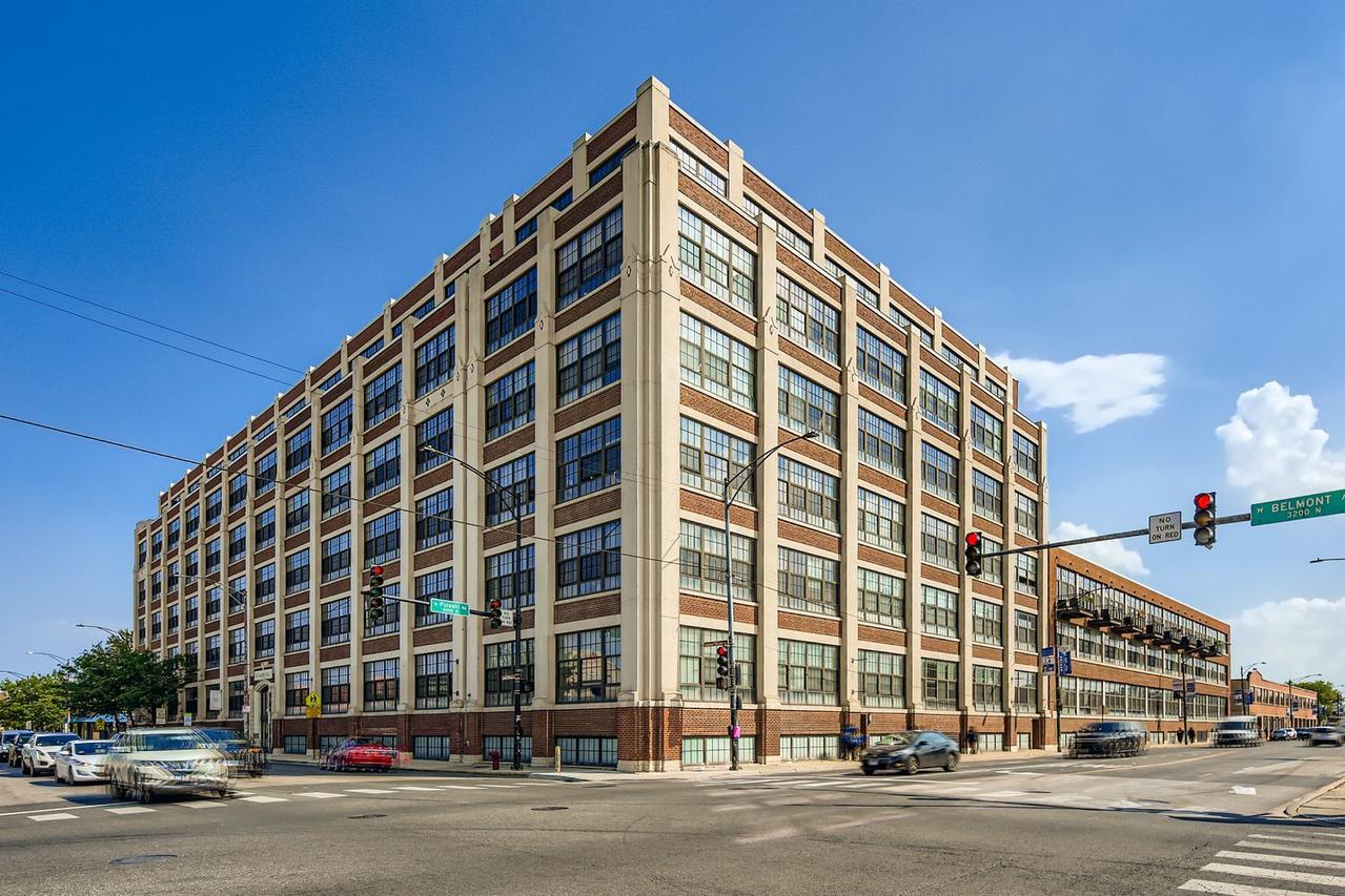 3963 W Belmont Ave. #336, Chicago, IL 60618