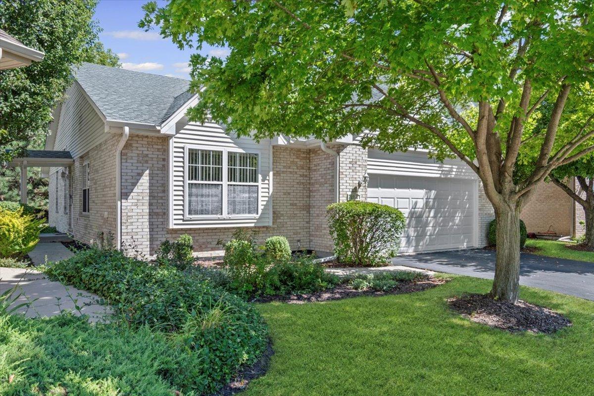 1118 Kylemore Ct., Joliet, IL 60431