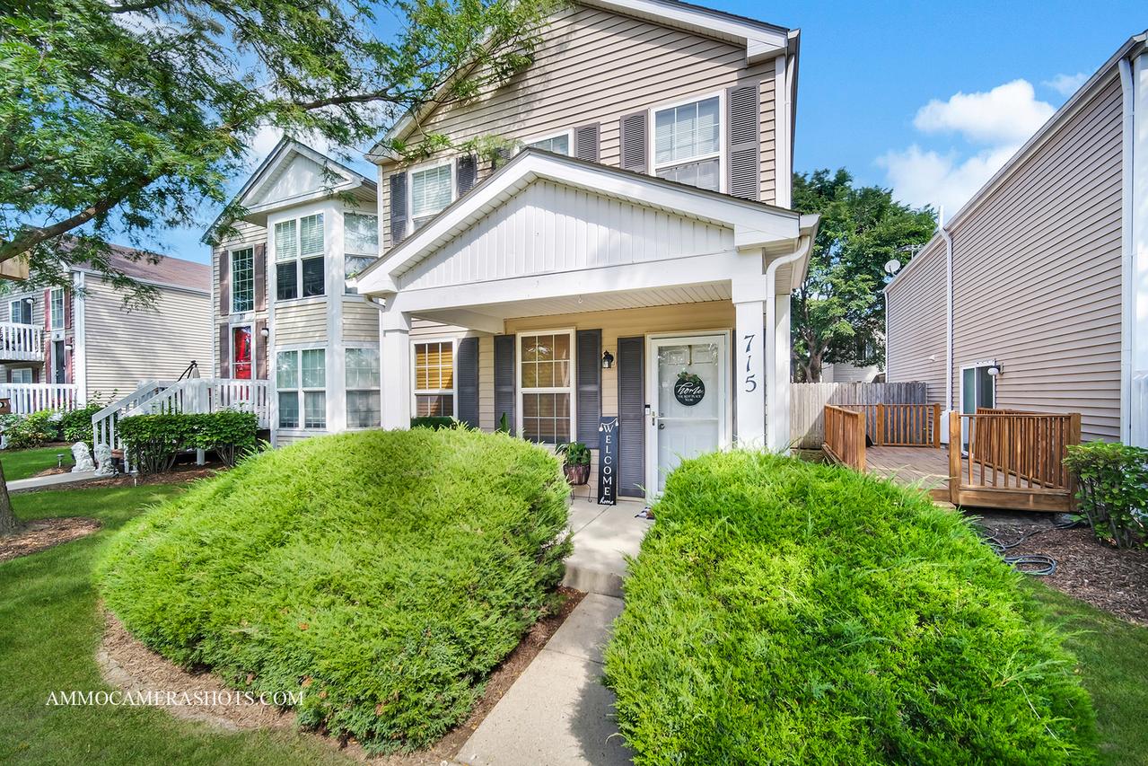 715 Serendipity Dr., Aurora, IL 60504