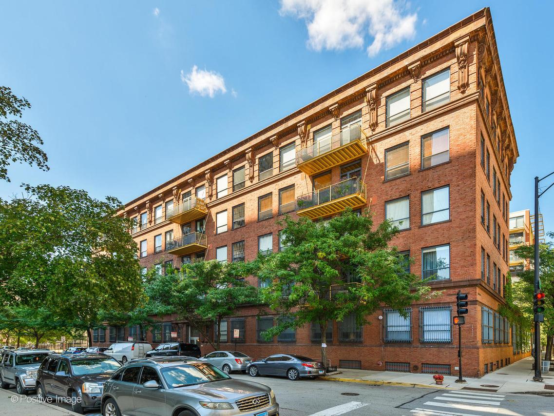 1910 S Indiana Ave. #321, Chicago, IL 60616