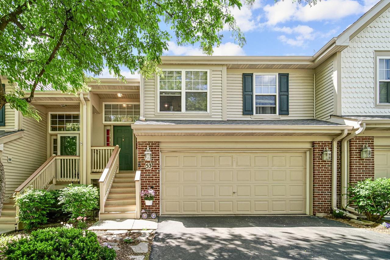 53 Samuel Dr., Streamwood, IL 60107