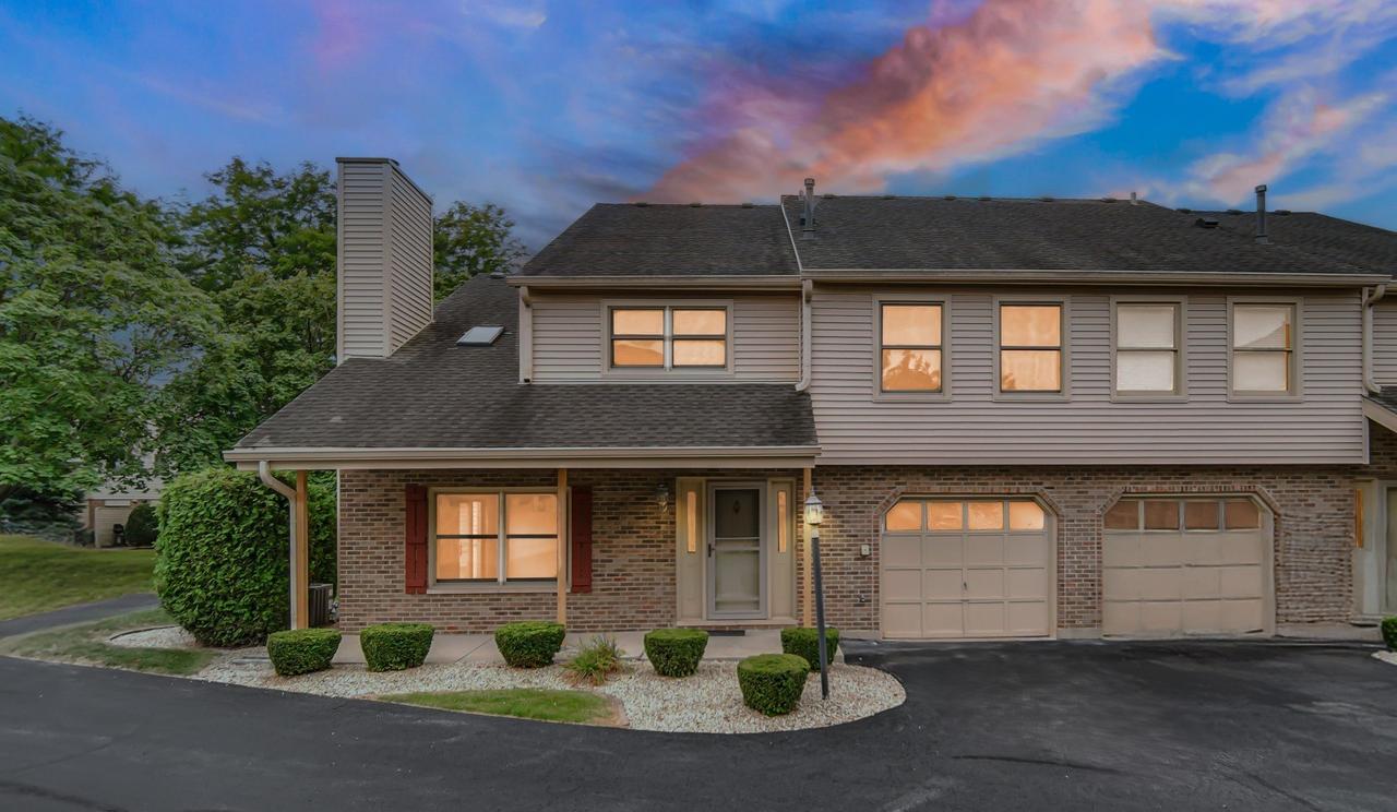 9350 Waterford Ln., Orland Park, IL 60462