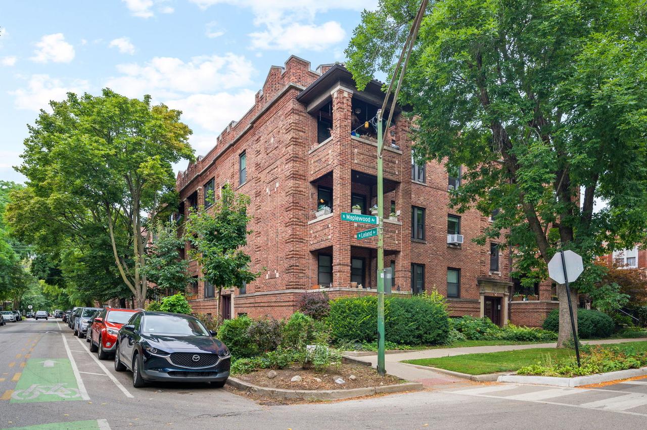 2540 W Leland Ave. #2, Chicago, IL 60625