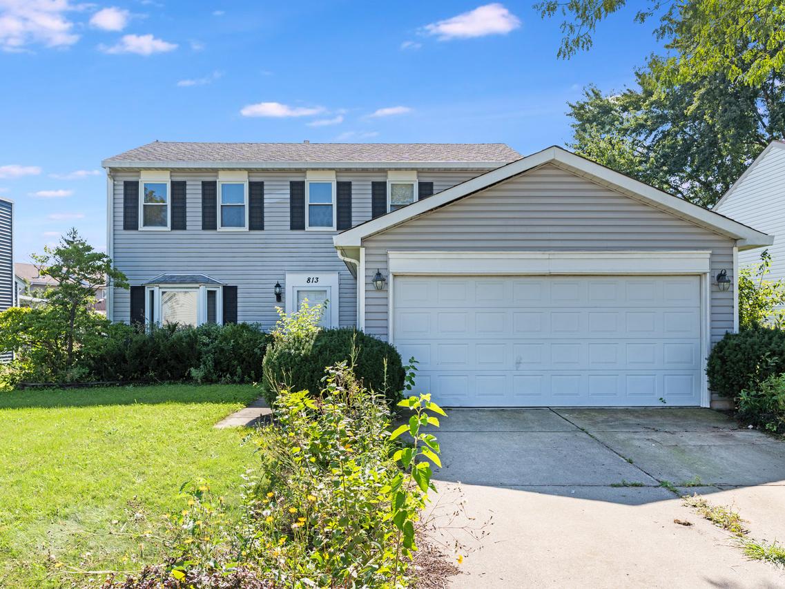 813 Kansas St., Carol Stream, IL 60188