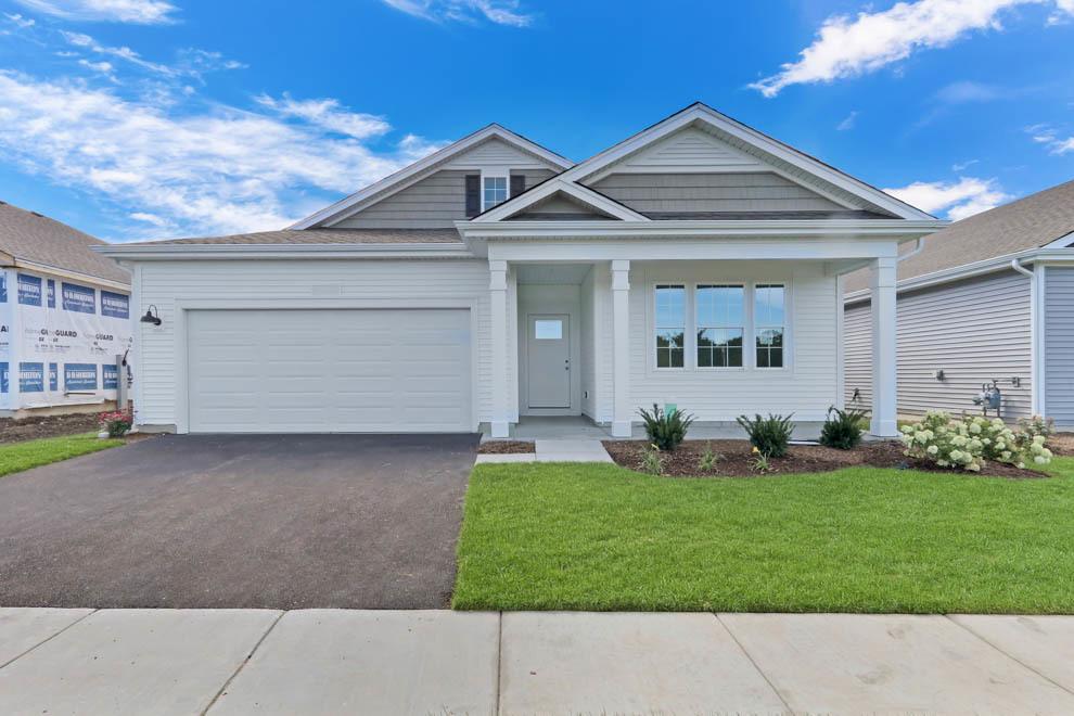 2279 Redwood Tr., Wonder Lake, IL 60097