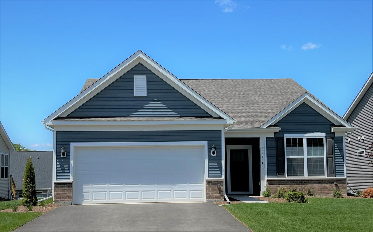 2803 Autumn Ridge Ct., Lindenhurst, IL 60046