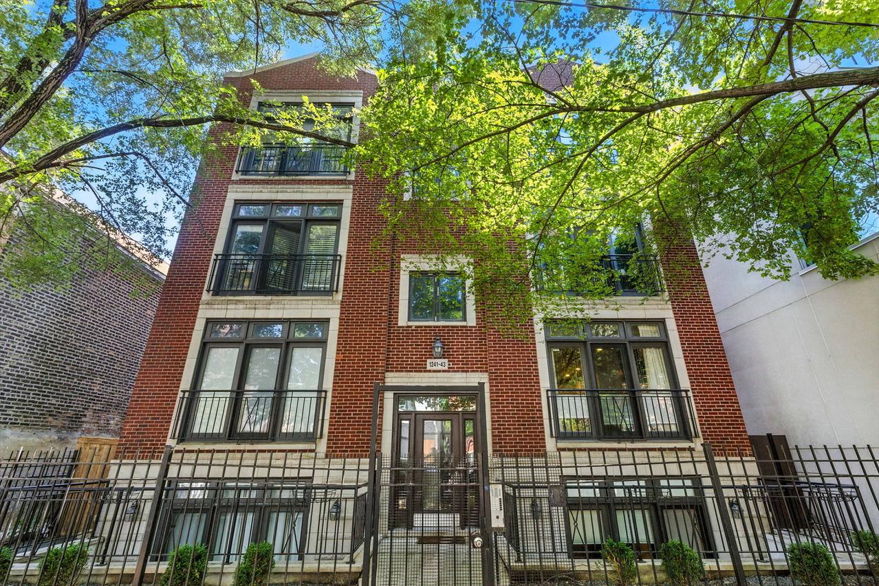1243 N Paulina St. #1N, Chicago, IL 60622