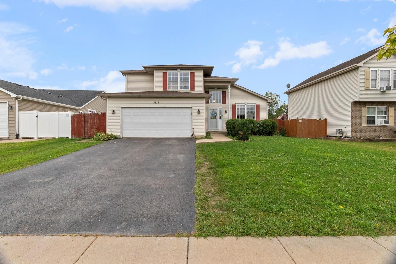 2812 Clearview Dr., Joliet, IL 60436