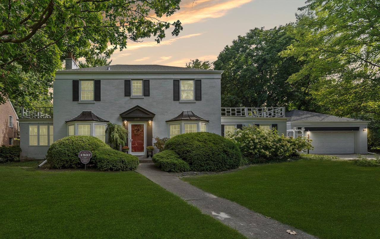 229 Country Club Rd., Chicago Heights, IL 60411