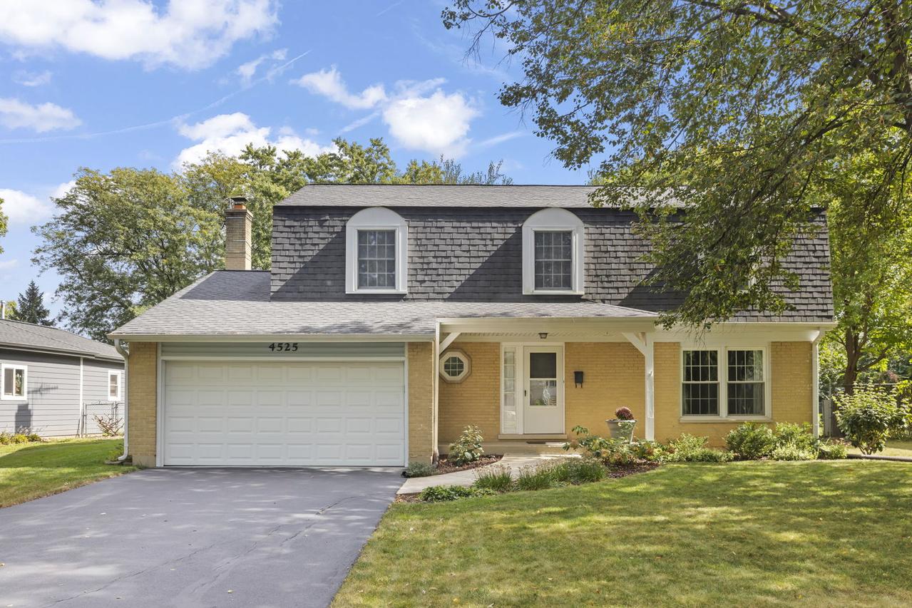 4525 Waubansie Ln., Lisle, IL 60532