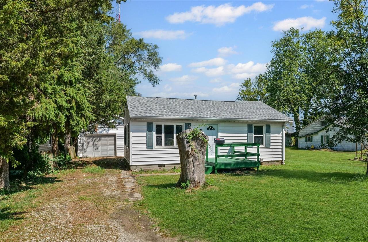431 E Chestnut St., Paxton, IL 60957