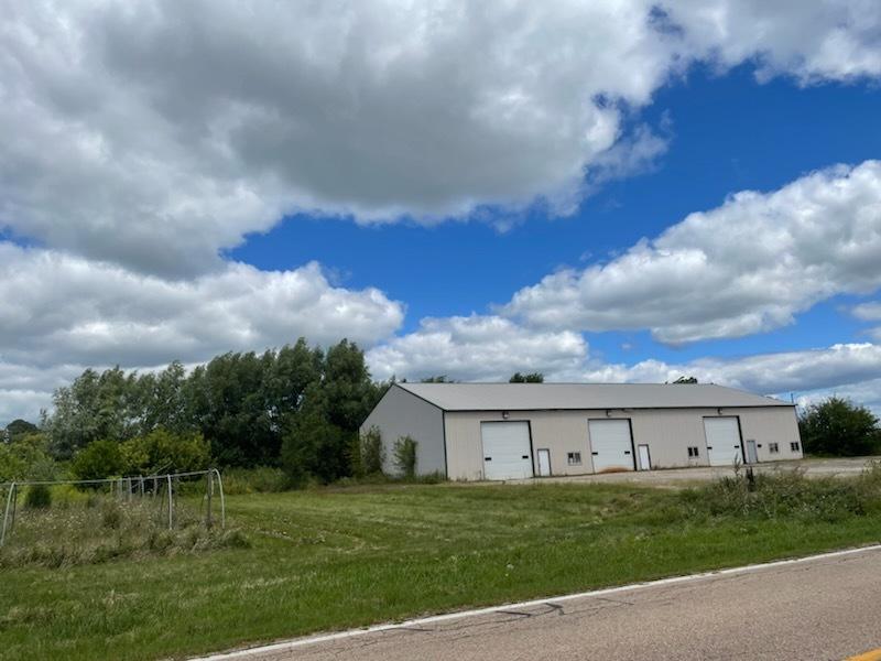11N611 Route 47, Hampshire, IL 60140