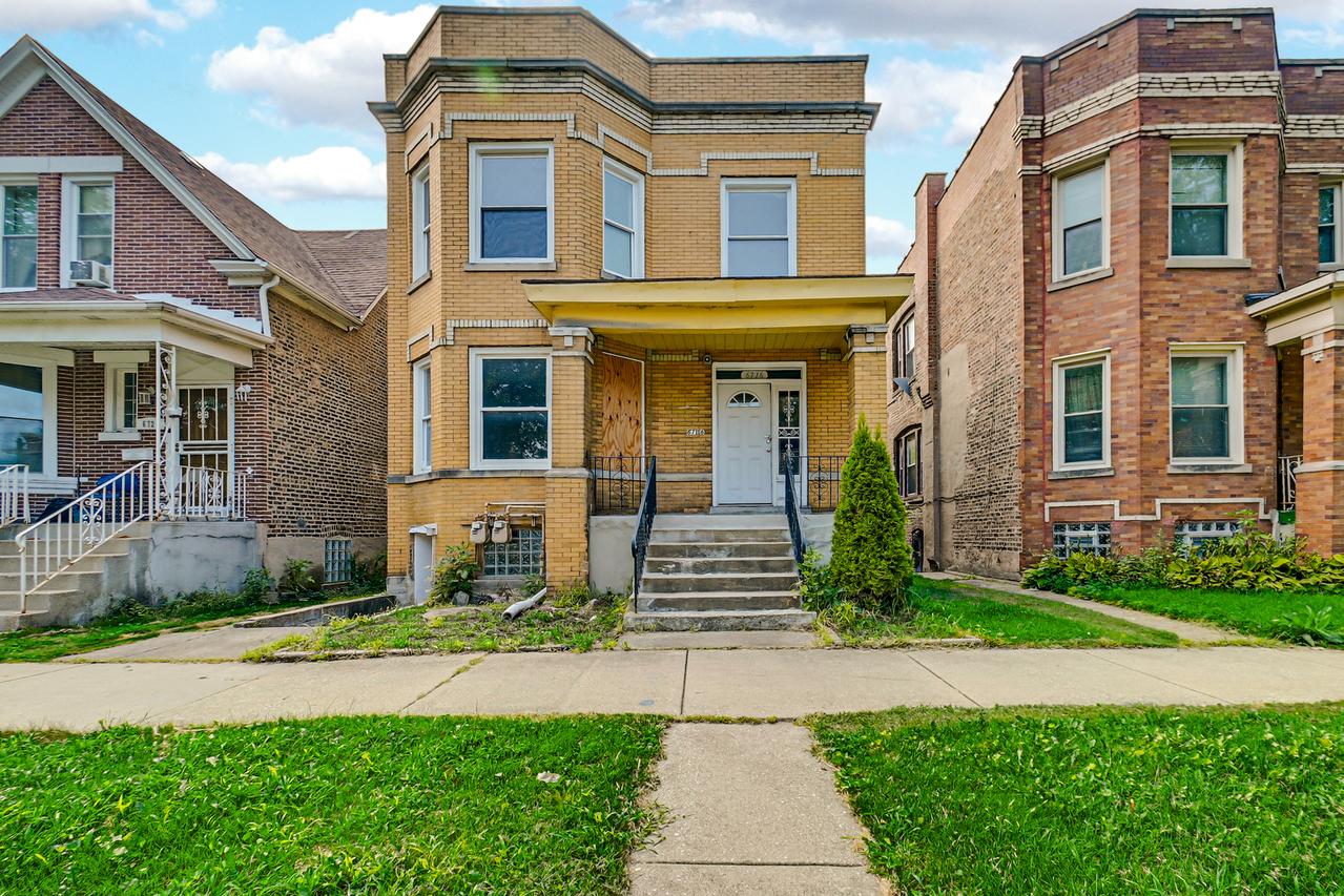 6716 S Indiana Ave., Chicago, IL 60637