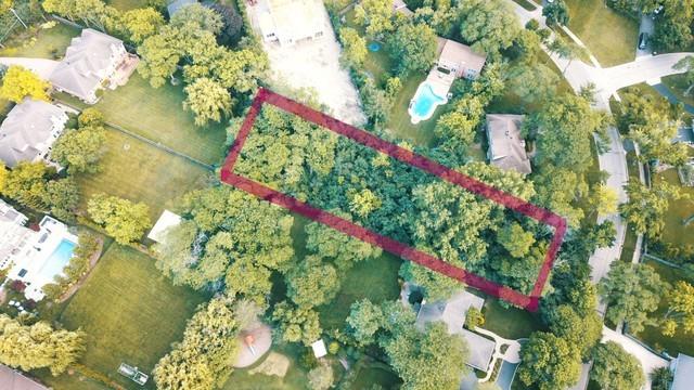 79 Red Oak Ln., Highland Park, IL 60035