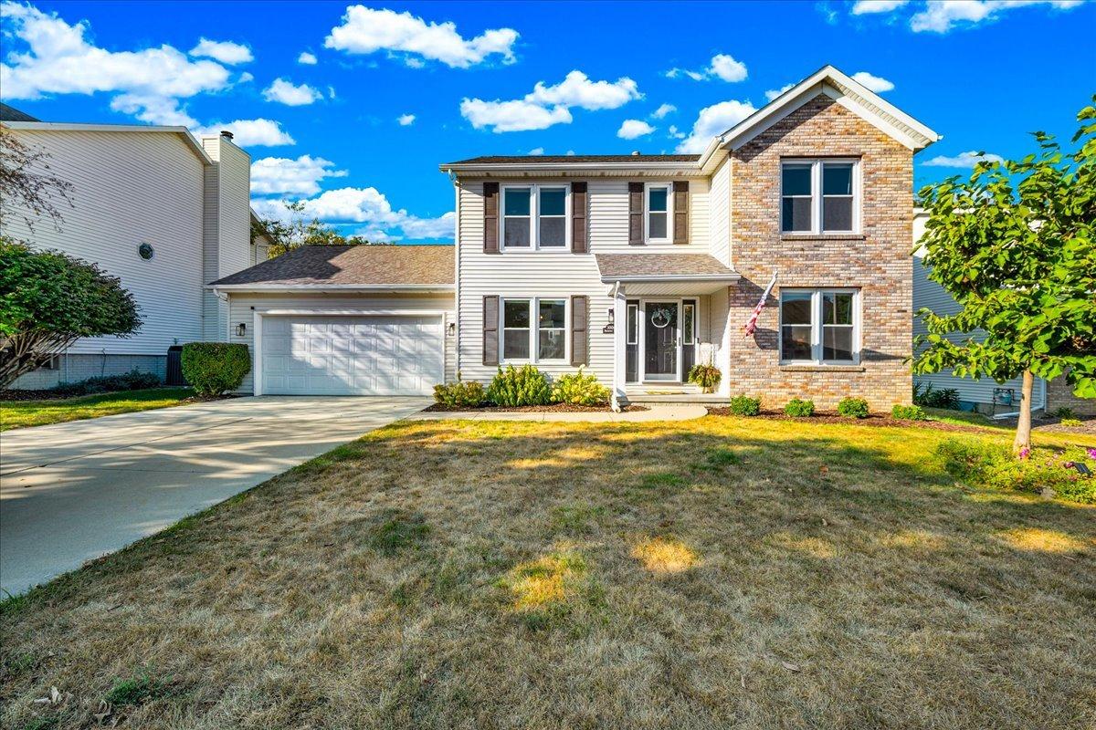 3006 Providence Dr., Bloomington, IL 61704