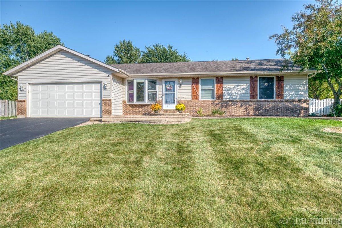 214 N Aspen Dr., Cortland, IL 60112