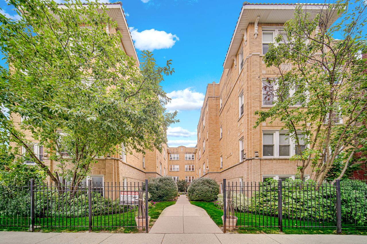 4343 N Sacramento Ave. #A-G, Chicago, IL 60618