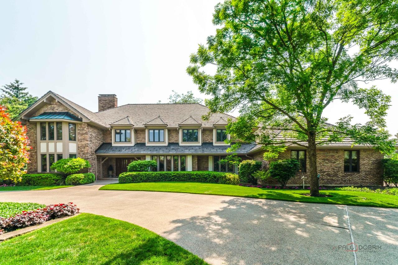 1330 Kurtis Ln., Lake Forest, IL 60045