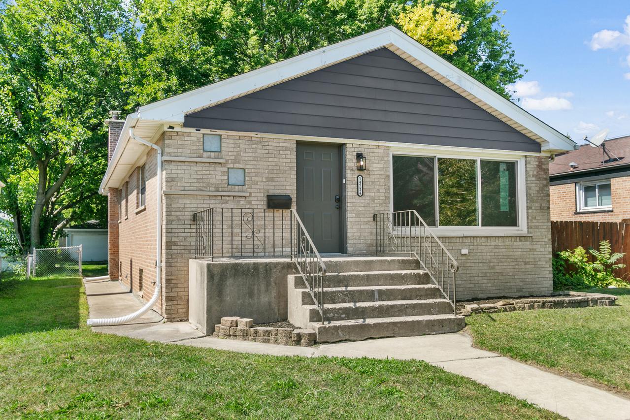 14214 Minerva Ave., Dolton, IL 60419