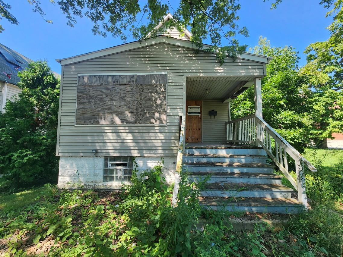 106 W 114th St., Chicago, IL 60628