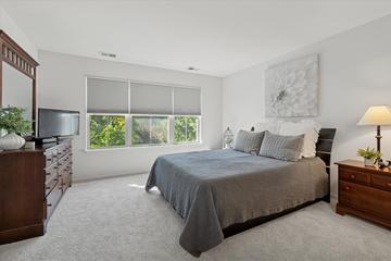 717 Summit Ln., Vernon Hills, IL 60061