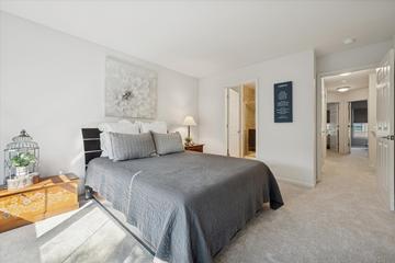 717 Summit Ln., Vernon Hills, IL 60061