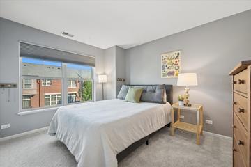 717 Summit Ln., Vernon Hills, IL 60061