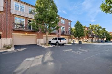 717 Summit Ln., Vernon Hills, IL 60061