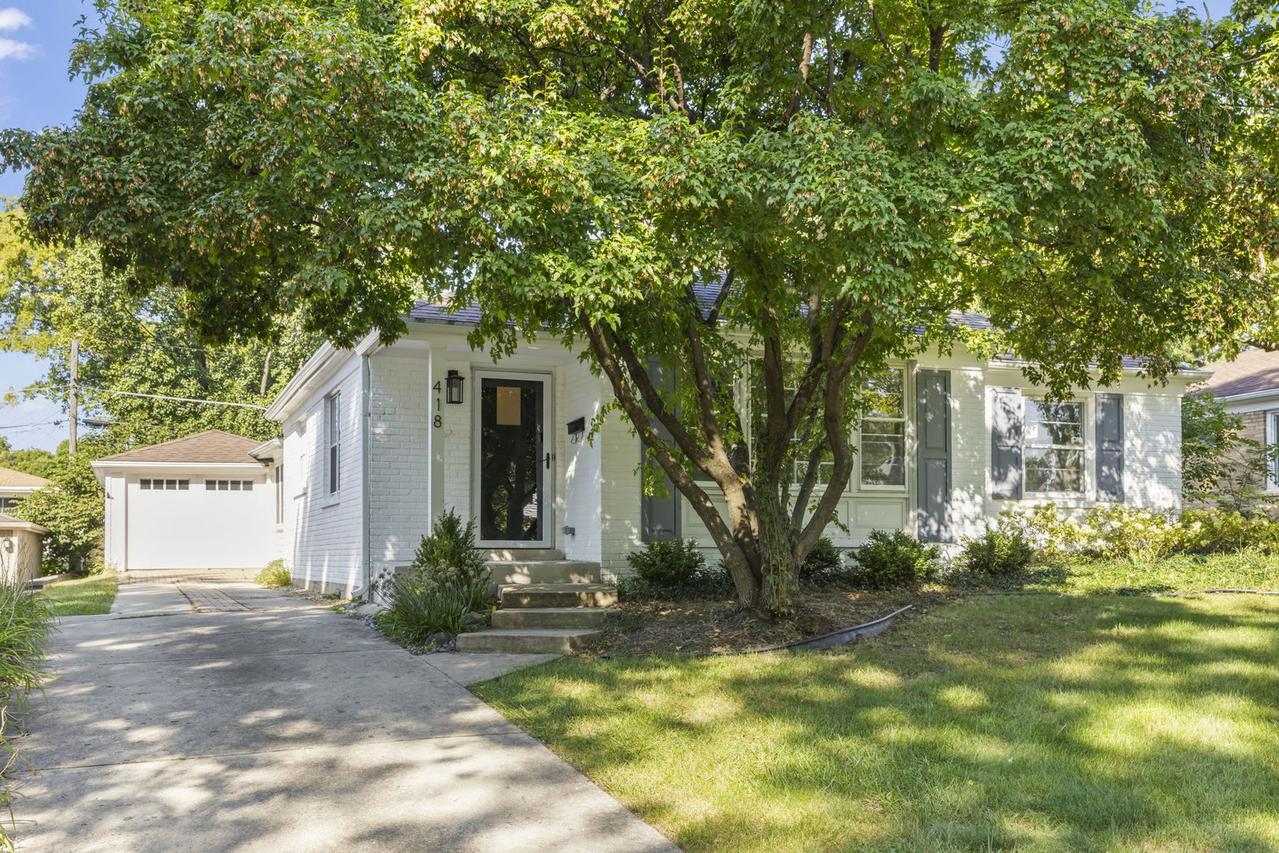 418 S Williston St., Wheaton, IL 60187