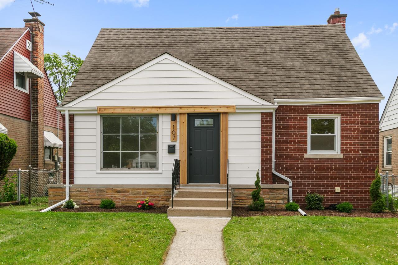 107 163rd St., Calumet City, IL 60409