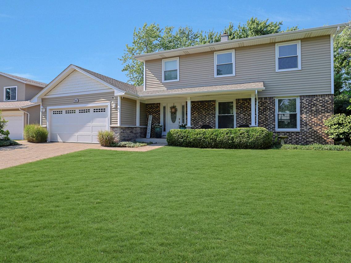 562 Revere Ave., Westmont, IL 60559