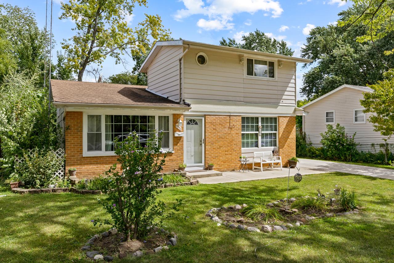7321 Jonquil Ter., Hanover Park, IL 60133