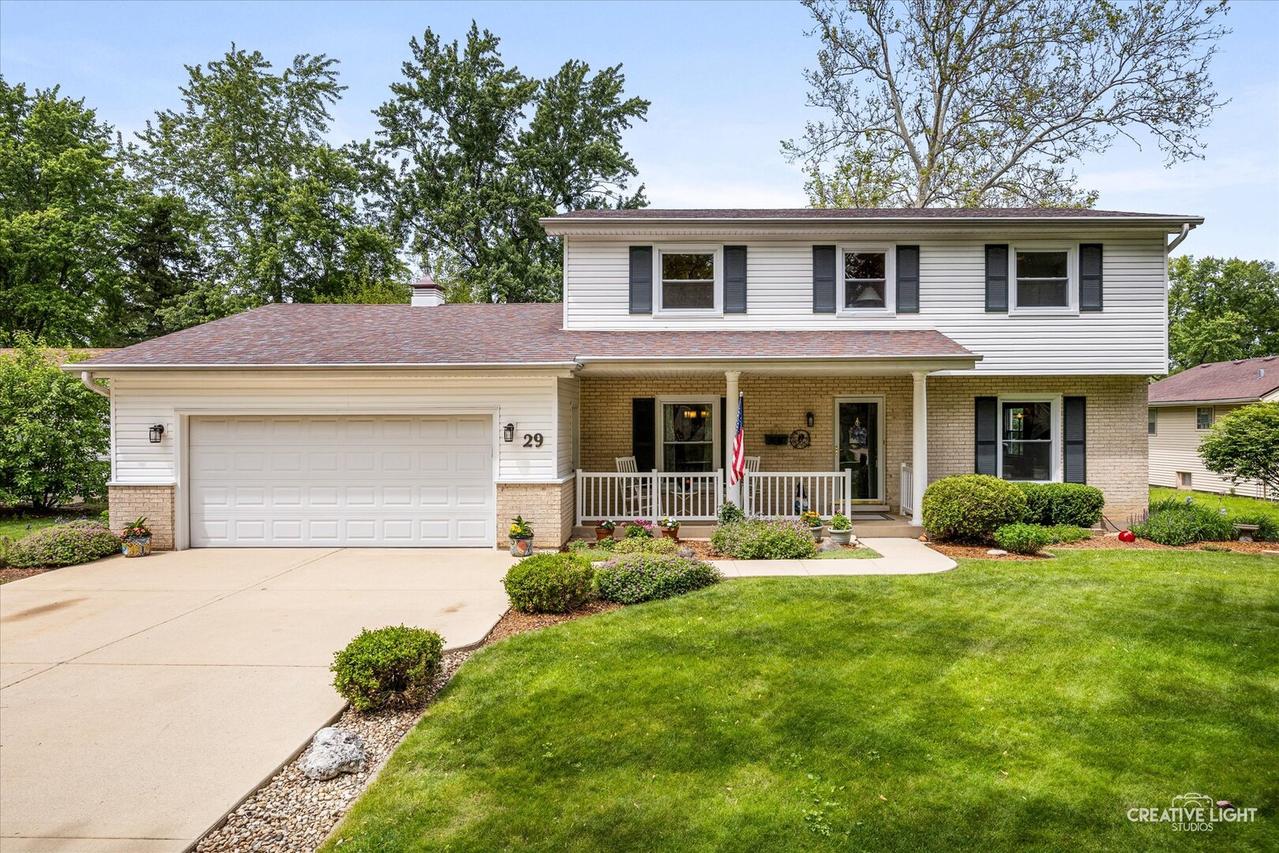 29 Tupelo Ave., Naperville, IL 60540