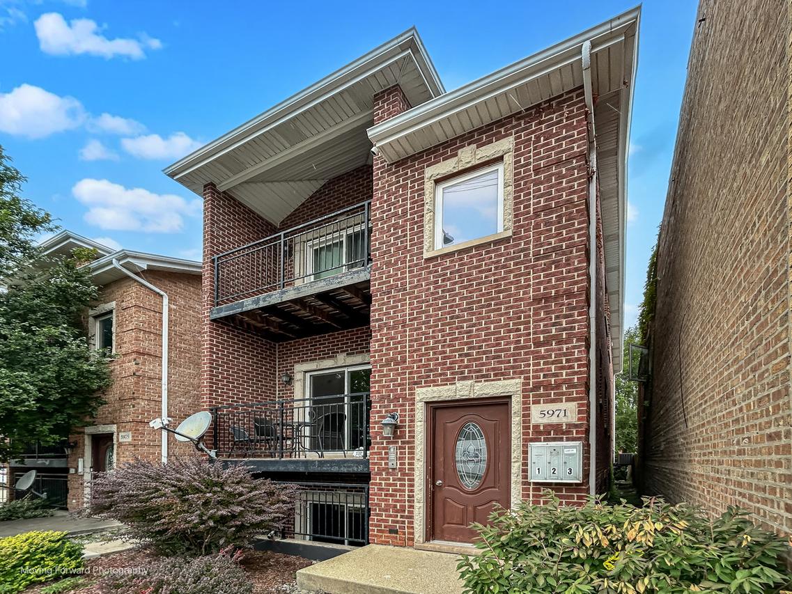 5971 N Elston Ave. #1, Chicago, IL 60646