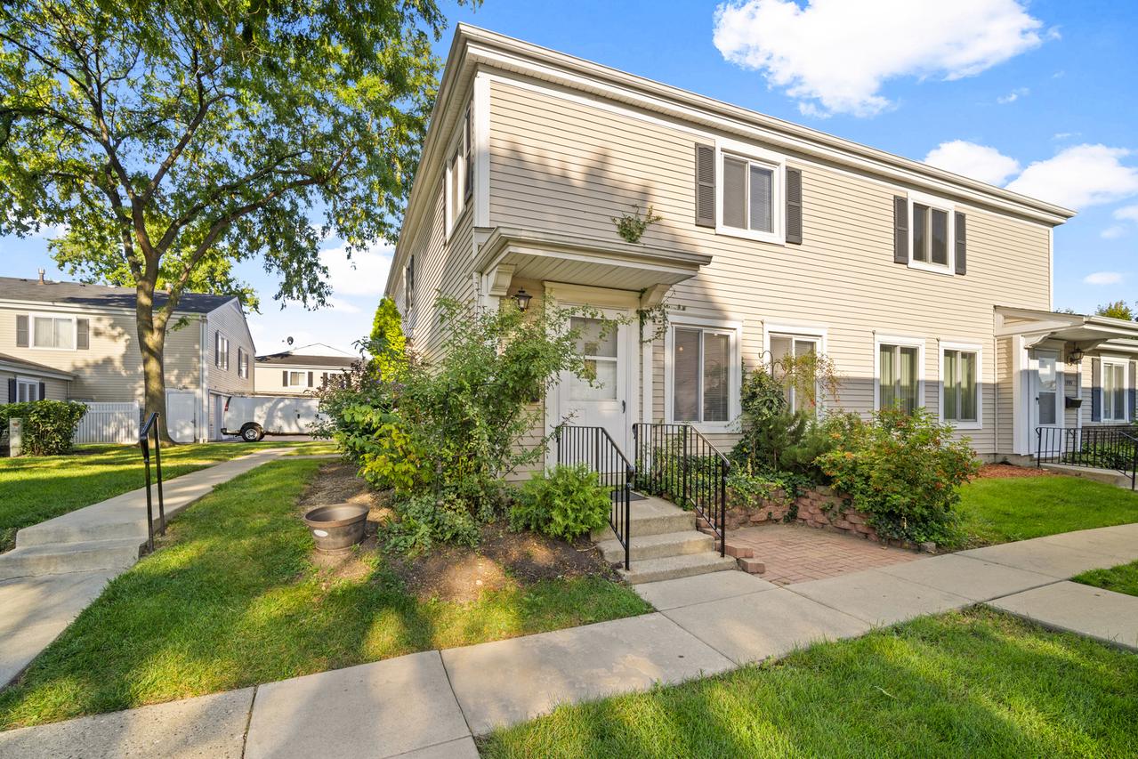 1597 Cove Dr. #185c, Prospect Heights, IL 60070