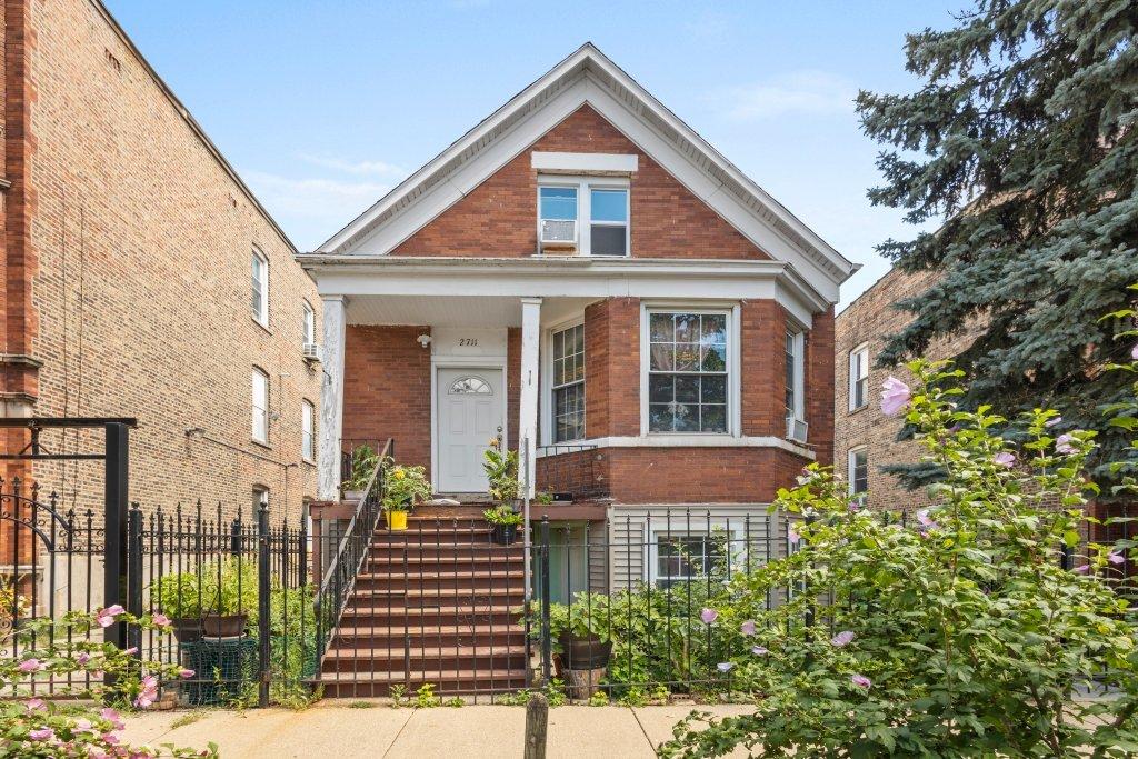 2711 S Hamlin Ave., Chicago, IL 60623