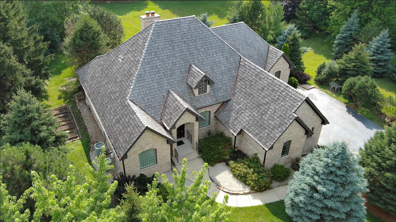 8407 Appaloosa Ln., Spring Grove, IL 60081