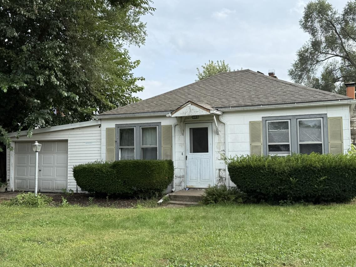 831 Kingsley Dr., Machesney Park, IL 61115