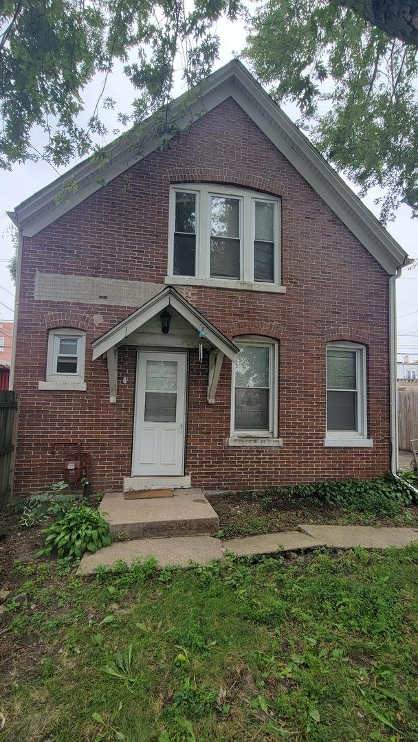3709 W Potomac Ave., Chicago, IL 60651