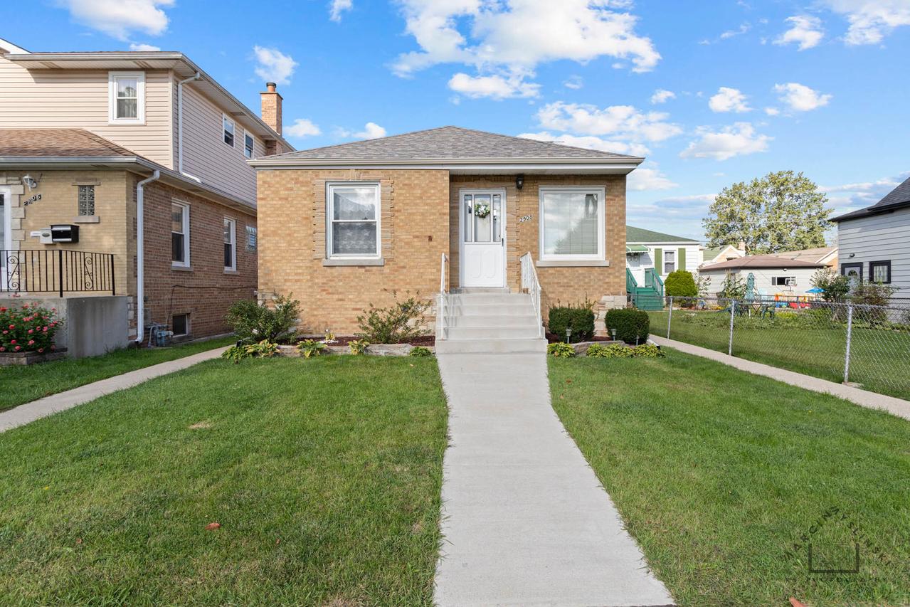 2908 N 75th Ct., Elmwood Park, IL 60707